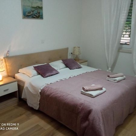 Apartman Hibiskus Бол Экстерьер фото